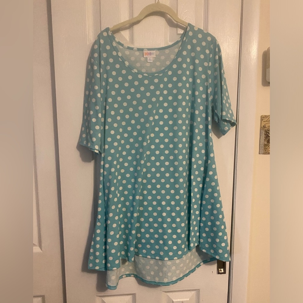 Lularoe perfect T !